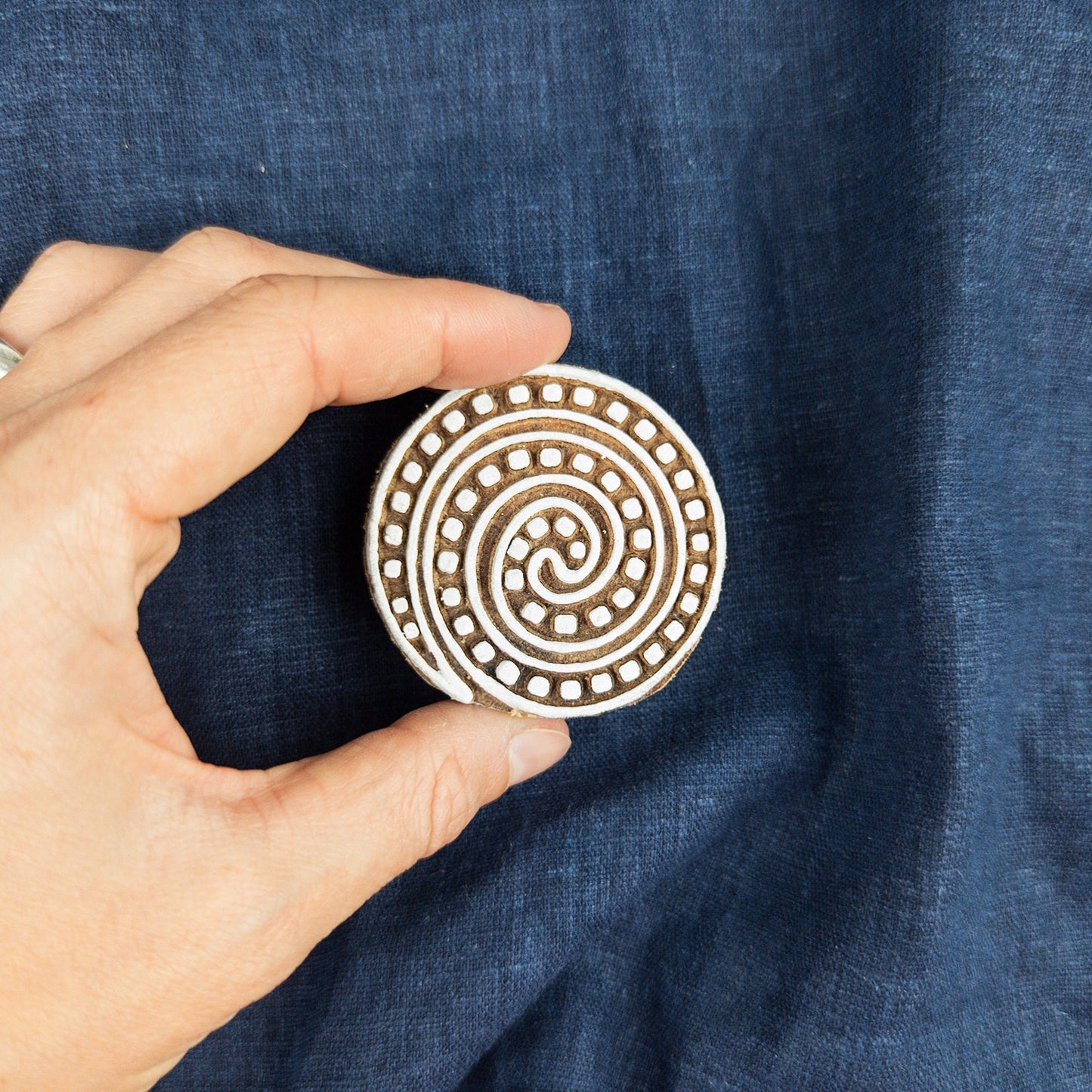 Outline Spiral Stamp | Indian Wooden Printing Blocks - Textile Traders