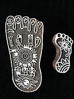 Photo 1 of our Decorated footprint printing block