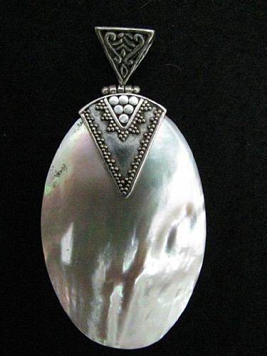 Photo of our Pearly white shell pendant