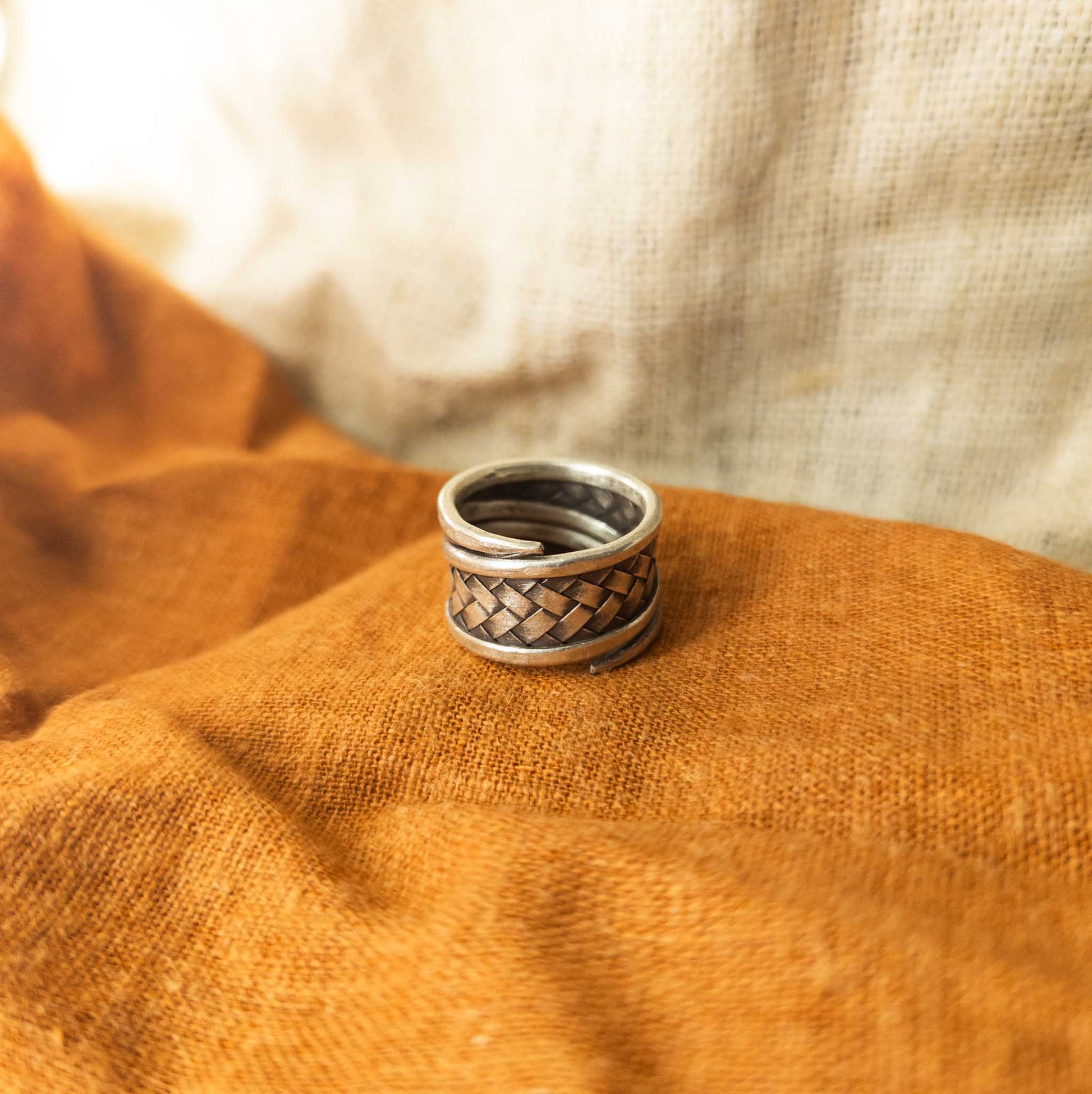 Woven Silver Ring | Karen Hilltribe Jewellery - Textile Traders