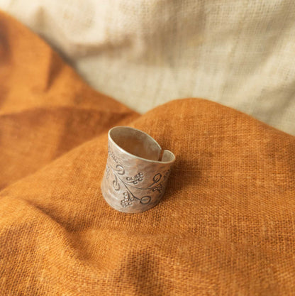Botanical Ring | Hand Stamped Silver Jewellery - Textile Traders