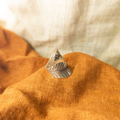 Adjustable Silver Ring | Hill Tribe Leaf Ring - Textile Traders