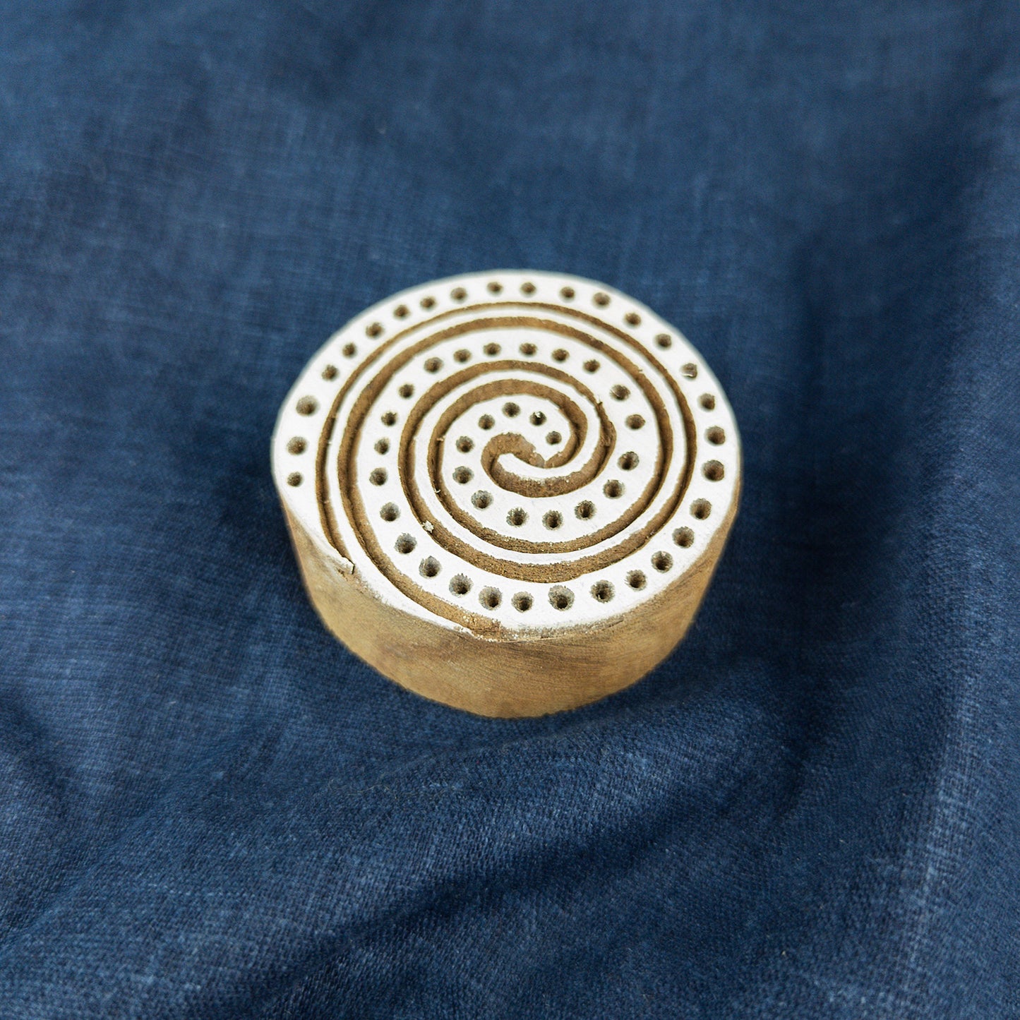 Spotted Spiral Stamp | Indian Wooden Printing Blocks