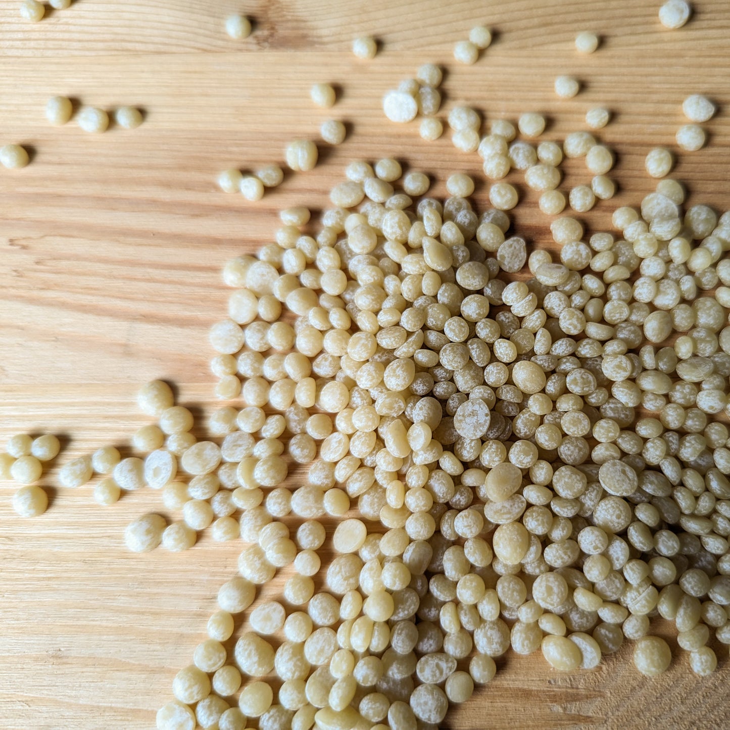 Beeswax Pellets (150g) - Pure Natural Wax for Batik & More