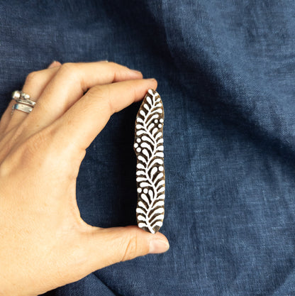 Botanical border stamp | Indian Henna Woodblock | Batik & Block Print Block - Textile Traders
