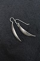 Photo 3 of our Curvey silver earrings