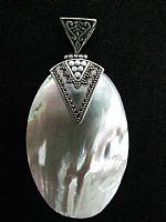 Pearly white shell pendant