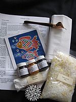 Photo 3 of our Batik kit for beginners